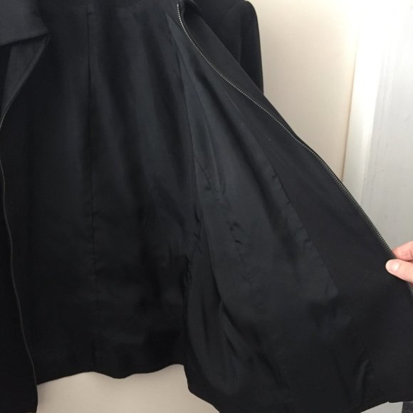 Valerie Stevens Silk Jacket - Picture 5 of 5